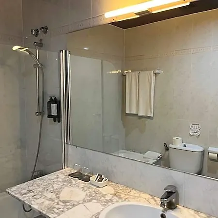 Aneto ברצלונה