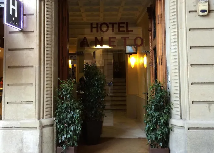 Aneto Hotel