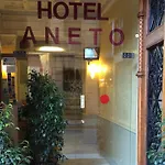 Aneto Hotel