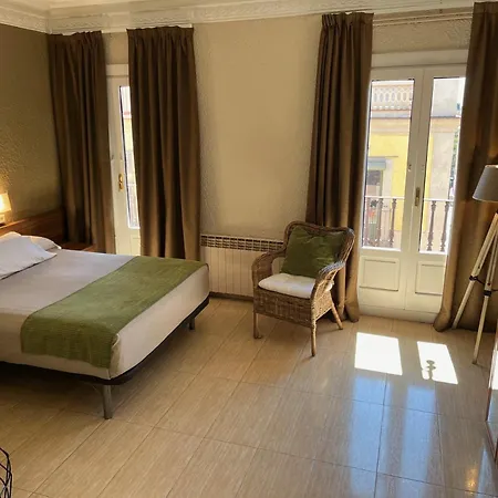 Otel Aneto