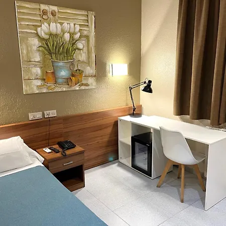 Aneto Otel