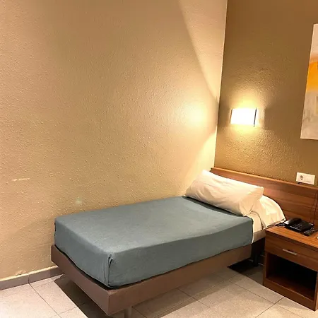 Otel Aneto Barselona