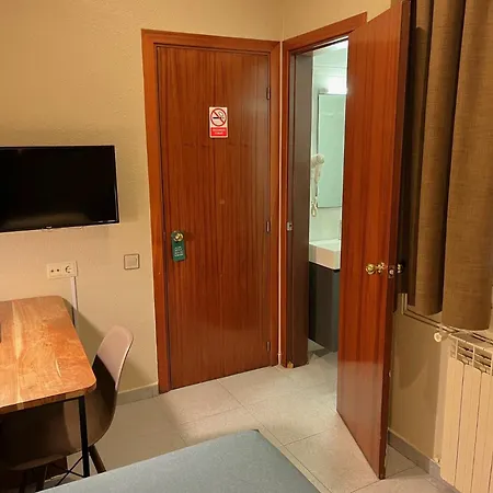 Aneto Otel Barselona