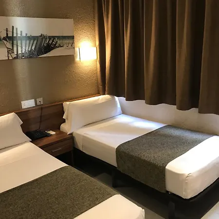Aneto Hotel